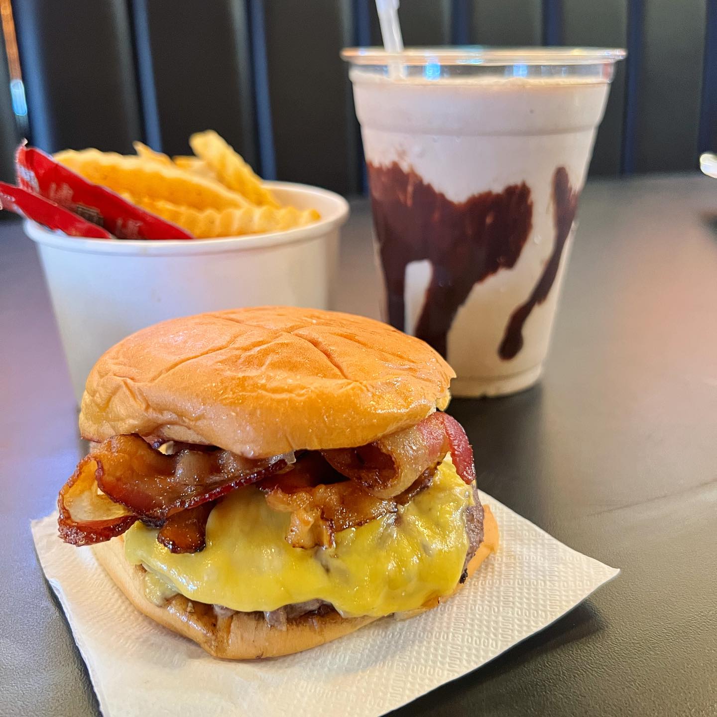 burgercade-long-island-restaurants