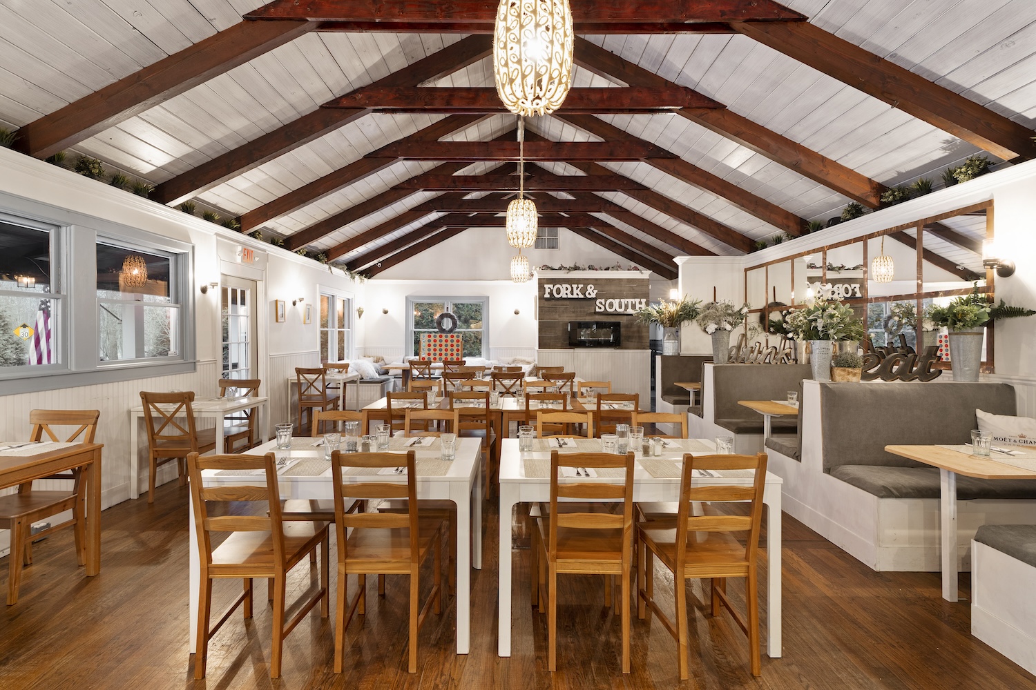 FORK & SOUTH Restaurant in East Quogue Selling for 1.8 Million