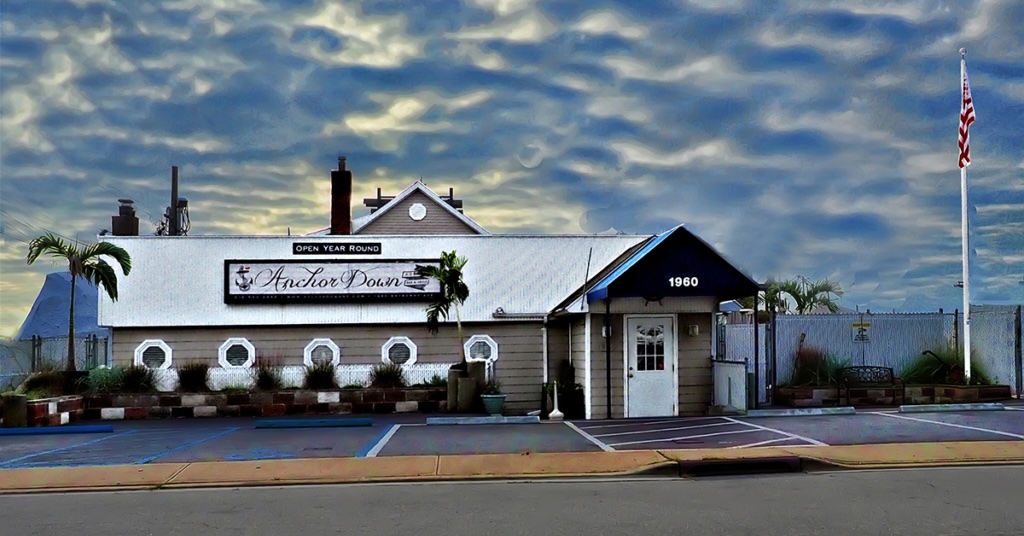 Anchor Down Seafood Bar & Grill in Merrick Closing, Owner Reopening