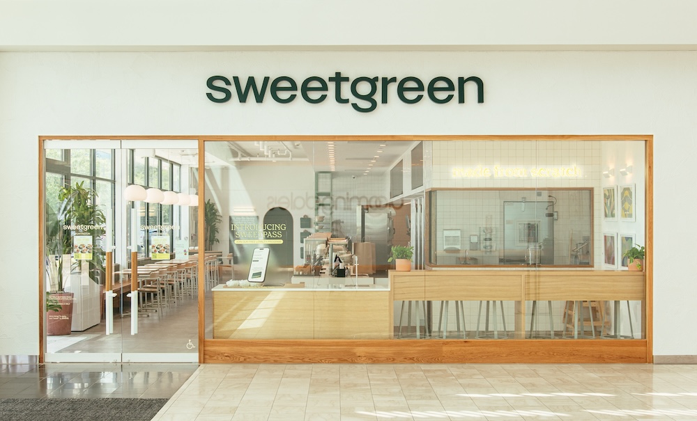 Stop Into Sweetgreen For a Healthy Break While Holiday Shopping And